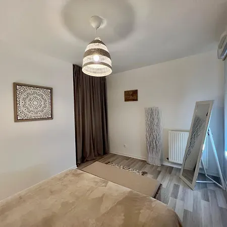 Appartement Avec Jacuzzi Et Jardin - Jusqu'A 8 Pers - Nantes Exterior foto