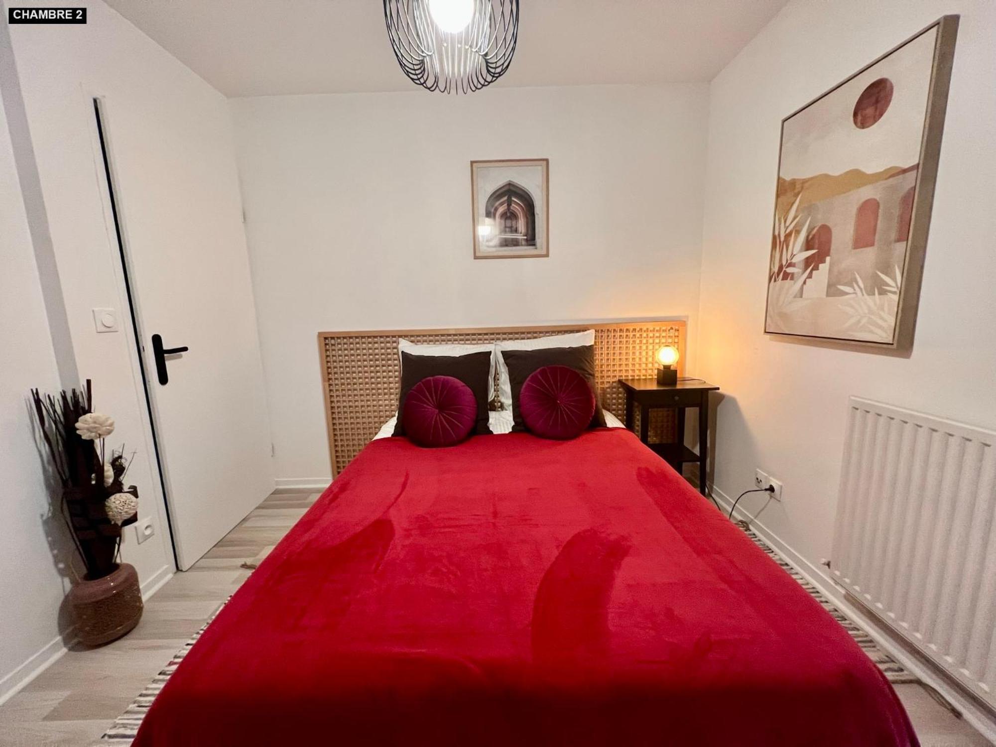 Apartment Appartement Avec Jacuzzi Et Jardin - Jusqu'A 8 Pers - Nantes Nantes